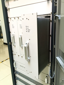 Yxht Nhà Sản Xuất Ban Đầu UHF VHF <span class=keywords><strong>1KW</strong></span> Kỹ Thuật Số <span class=keywords><strong>TV</strong></span> <span class=keywords><strong>Transmitter</strong></span> - Product Image 4