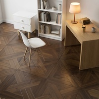 Parquet de luxe Versailles en chêne naturel, plancher en bois d'ingénierie sur mesure pour villas et hôtels