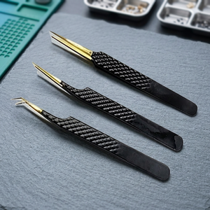 Pince à épiler ASAP écologique et durable en acier inoxydable de 10 mm, à pointe angulaire et lisse, revêtement noir, pour les soins de beauté essentiels et les cils - Product Image 2