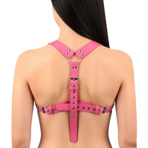 QK-Y8263 - Arnés de Cuero PU para Pechos, Ajustable, Colorido, para Juegos Sexuales, Accesorios Fetichistas para Adultos - Product Image 5