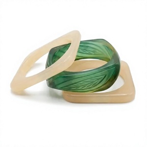 Ensembles de bracelets en résine géométriques multicolores de luxe, design fantaisie, acrylique marbré, bijoux unisexes élégants, bracelets tendance pour femme - Product Image 5
