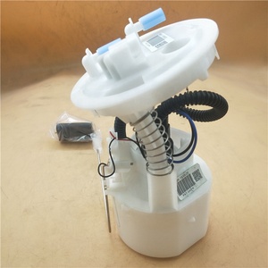 Ensemble de pompe à carburant PAT OEM 7700431718 7700431718D 56002911 901444 adapté pour <span class=keywords><strong>Renault</strong></span> <span class=keywords><strong>Megane</strong></span> I <span class=keywords><strong>Phase</strong></span> <span class=keywords><strong>2</strong></span> berline - Product Image 1