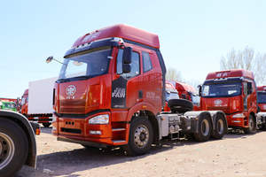 Jiefang 6X4 camion lourd 660hp 485kw diesel nouvelle locomotive <span class=keywords><strong>de</strong></span> fret classique Euro 5 locomotive <span class=keywords><strong>de</strong></span> lutte à transmission automatique - Product Image 3