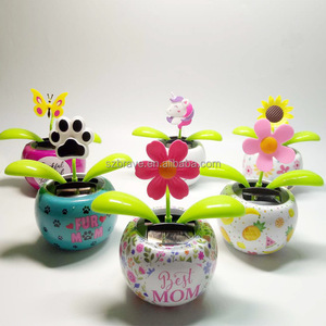 Adornos Solares para <span class=keywords><strong>el</strong></span> Tablero del Automóvil, Flor Bailarina Solar, Juguete Solar Oscilante para <span class=keywords><strong>el</strong></span> Automóvil, Decoración para <span class=keywords><strong>el</strong></span> Marco de las Ventanas del Automóvil - Product Image 1