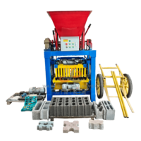 Machine à blocs de ciment semi-automatique 4-35 populaire pour les projets de construction avec machine de fabrication de briques à haute productivité