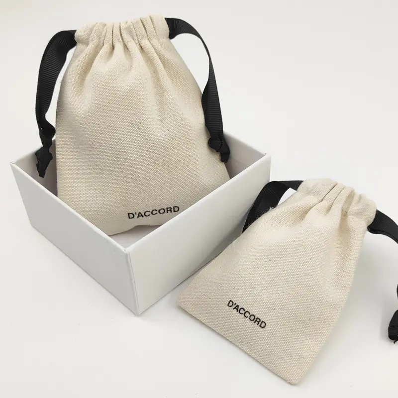 Üreticileri toptan özel tuval demet takı çantası toz torbası takı ambalaj çantası küçük hediye takı kılıfı