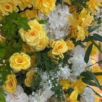 Nouvelle Arche de Fleurs Artificielles en Soie Jaune Chaud Faite à la Main pour Arrangements Floraux Mariage Hortensias Roses Artificielles