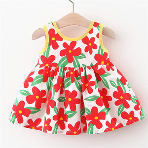 Precio al por mayor Vestido de verano para niñas con lazo, estampado completo, corto por delante y largo por detrás, con volantes, para niñas de las flores y bebés - Product Image 3