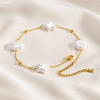 Chaîne de cheville style océanique en coquillage perlé, en acier inoxydable plaqué or 18 carats avec pendentif étoile de mer, hypoallergénique, bijou de pied de plage