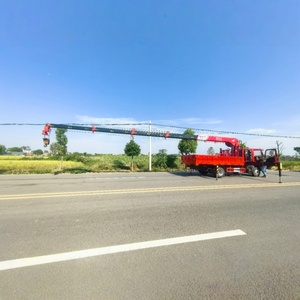 Camion <span class=keywords><strong>grue</strong></span> télescopique 4x2 RHD 8T avec moteur Weichai et pompe Zoomlion, <span class=keywords><strong>benne</strong></span> basculante droite 5T, à vendre - Product Image 3