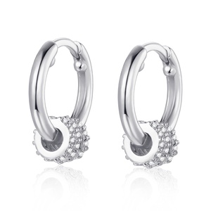 <span class=keywords><strong>Orecchini</strong></span> a Cerchio in Argento Sterling 925 con Zirconia Cubica Pendente Circolare <span class=keywords><strong>Orecchini</strong></span> a Cerchio Huggie 9mm <span class=keywords><strong>Orecchini</strong></span> <span class=keywords><strong>Pendenti</strong></span> per Donna <span class=keywords><strong>Uomo</strong></span> - Product Image 2