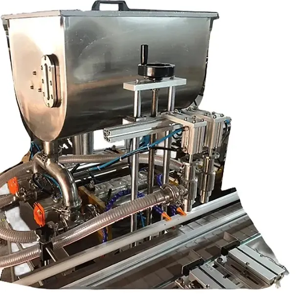Mesin pengisi air jus botol plastik otomatis kecepatan tinggi pengisian kuantitatif mesin pengisi saus cabai