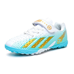 Nuevas zapatillas de fútbol transpirables estilo cross-border para niños y niñas, zapatillas de fútbol para interior, zapatillas de entrenamiento para césped, antideslizantes. - Product Image 1