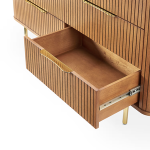 Buffet de rangement en noyer cannelé de luxe, style minimaliste, avec panneau à bords courbes et panneaux cannelés, et quincaillerie en laiton pour la décoration intérieure - Product Image 4