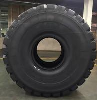 Pneu radial OTR de haute qualité et économique 17.5R25 GCB5 E4 E3 pour grues, manutentionneurs de conteneurs, empileurs et bulldozers