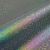 Tissu en similicuir PU gaufré de 0,8 mm d'épaisseur avec élasticité pour chaussures, textile de maison et usage sportif (football)