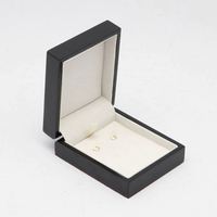Boîte en bois personnalisée d'usine en Chine, coffret à bijoux classique noir brillant en bois pour cadeau
