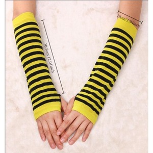 Scaldamani Senza Dita a Righe Gialle e Nere per Adulti, Accessorio per Costume da Ape, Travestimento per Halloween e Feste a Tema - Product Image 4
