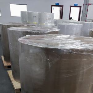 Etiquetas Adhesivas de Papel con Recubrimiento Superior, Tamaño Personalizado, Semi Brillantes, Rollo Jumbo, Impresión Térmica Directa - Product Image 3