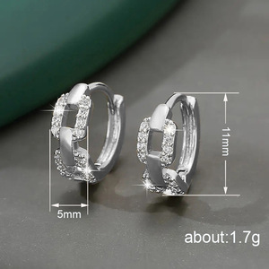 Orecchini a Cerchio Doppio con Catena per Donne, Stile Hip Hop, Accessori per Orecchie da Indossare Quotidianamente - Product Image 4
