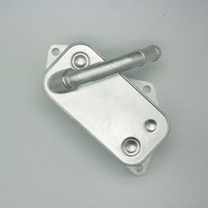 Vente en gros 30757620 30683022 31330429 31480936 31305197 Refroidisseur d'huile pour Volvo <span class=keywords><strong>S60</strong></span> S80 V60 V70 XC60 XC90 Part - Product Image 6