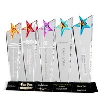 Vente directe usine Nouveaux trophées en cristal créatifs et colorés en forme d'étoile à cinq branches, trophées haut de gamme personnalisables pour les récompenses