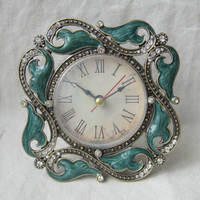 Horloge de bureau en métal vert vieilli Chic, 1 pièce, rétro, fait à la main, cadre en alliage de Zinc, cercle, strass, bijoux, bordeaux