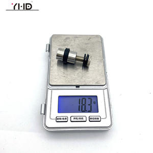 تركيبات أثاث عالي الجودة كابينة زجاجية دعم الرف المعدني - Product Image 5