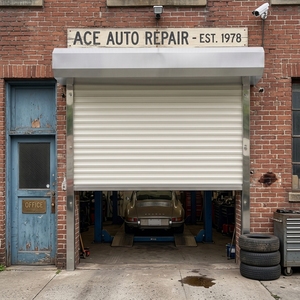 <span class=keywords><strong>Porte</strong></span> de <span class=keywords><strong>garage</strong></span> en aluminium imperméable de haute qualité, résistante à la corrosion, portes de <span class=keywords><strong>garage</strong></span> automatiques à enroulement pour les maisons - Product Image 2