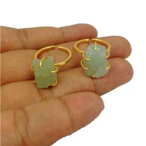 92.5แหวนเงินสเตอร์ลิงสีทองขัดเงาสีเขียวบริสุทธิ์ไม่ผ่านการบำบัดดีไซน์เรียบง่ายล่าสุด - Product Image 3