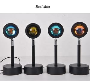 Proyector LED USB <span class=keywords><strong>con</strong></span> Luz Nocturna de Arcoíris y Atardecer Rojo, Lámpara de Escritorio <span class=keywords><strong>con</strong></span> Proyección de Sol, Decoración para Dormitorio, Bar, Cafetería, Luces para Fiestas, Regalo - Product Image 4