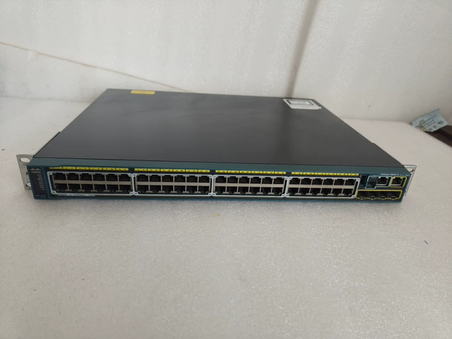 WS-C2960S-48LPS-L Catalyst 2960S 48 Port Gigabit PoE Plus Switch 4 SFP Uplink LAN Base 1RU Stackable Access Switch