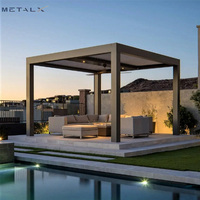 Pergola moderne en aluminium pour piscine, abri de jardin avec toit rigide et lames orientables, profilés extrudés 2024