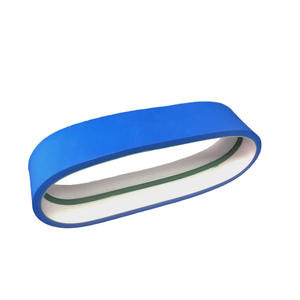 Sabuk Konveyor Datar Hijau Lebar <span class=keywords><strong>100mm</strong></span> Dapat Disesuaikan untuk Mesin Pengemasan |   Sabuk Penyortir Penjepit Botol Label Minuman Bir - Product Image 1