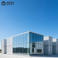 Maison préfabriquée en conteneur mobile de luxe avec fenêtre modulaire en verre ondulé à double vitrage avec salle de bain et cuisine