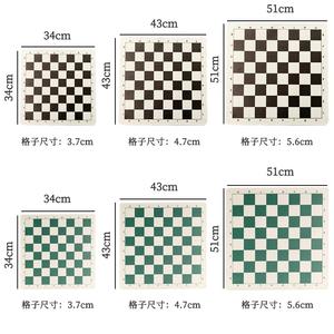 مجموعة لوح شطرنج من جلد البولي يوريثان قابلة للطي مع قطع شطرنج محمولة لألعاب الشطرنج التنافسية والتعليمية للبيع بالجملة - Product Image 6