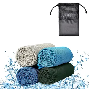 Serviette de sport de refroidissement en microfibre serviette de glace de voyage personnalisée légère à séchage rapide avec carré imprimé Logo pour le yoga