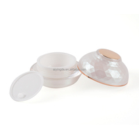 Nouvel arrivage Ensemble de bouteilles de maquillage en plastique de luxe Pot de crème vide pour le visage Emballage de soins de la peau Conteneur de cosmétiques de luxe estampage à chaud