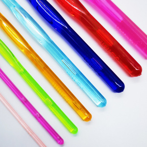 Colored Plastic <b>Crochet</b> <b>Hook</b> 3.0-12MM Transparent Thickened Yarn Knitting Tool Single Headed Craft Supply - Product Image 2