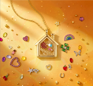 Collar con Colgante en Forma de Casa de Cobre Natural Chapado en Oro de 24k, Piedra de Nacimiento de Diciembre, Diseño de Letra y Flor en Caja Abrible y Cerrable, Unisex - Product Image 1