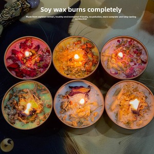 Kristal Taşlı ve Kurutulmuş Çiçekli El Yapımı Soya Balmumu Kokulu Mum, Lüks Demir Kutuda Toptan Hediyelik Eşya - Product Image 2