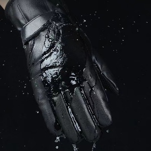 Guantes Calefactables para Invierno con Pantalla Táctil, Guantes de Esquí de Grafeno para Deportes al Aire Libre y Trabajos en el Garaje, Alimentados por Batería - Product Image 4