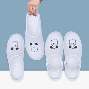 Chaussures de gommage Travail hospitalier Salons de beauté Chaussures de gommage flexibles Centre de soins médicaux Laboratoire <span class=keywords><strong>Pharmacie</strong></span> Sabots ultra-légers pour femmes - Product Image 4