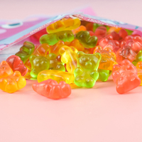 Bonbons à l'ours en gélatine à prix d'usine personnalisés Ours doux aromatisé aux fruits dans un sac d'emballage Ingrédients acides Saveur de fruits