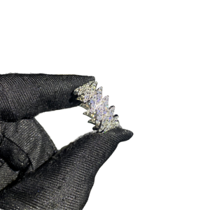 Bagues en Argent 925 Certifiées GRA, Moissanite Givrée Coupe Brillante, Monture à Griffes, Design Épine, Style Hip Hop, Joaillerie Fine, Passe le Testeur de Diamants - Product Image 1