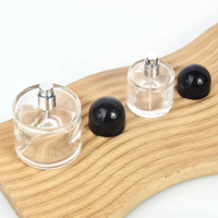 Vente en gros de flacons de parfum en verre vides de 30 ml, 50 ml, 100 ml, rechargeables, logo personnalisé, vaporisateur de parfum de luxe