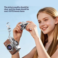 Kamera Mini Lipat Layar Sentuh Gaya Baru dengan Sensor CMOS Perekam Video 1-5MP - Aksesoris Tas Gantung untuk Pelajar & Pesta