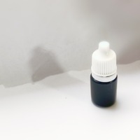 Encre de tampon photosensible à base d'huile, durable, transparente, à impression noire, pour petits flacons de 5 ml, de haute qualité, à prix bas, en gros