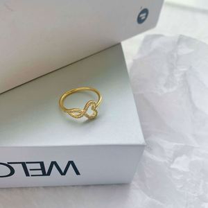 Anillo de Plata de Ley 925 de Estilo Moderno Dylam, Anillo con Zirconia Cúbica de Alto Brillo, Diseño Infinito y Corazón, Resistente al Deslustre, Ajuste Cómodo - Product Image 3