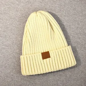 2023ホットセールニット帽冬の暖かい柔らかいリブ編みニット帽家族かぎ針編みビーニースキーカップルビーニー